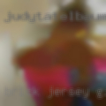 Brick, Jersey girls looking