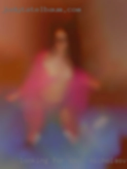 Looking for a fun, flirty sex in Nicholasville, KY woman.