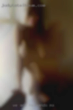 We are a in Hernando, MS sexy bisexual couple.