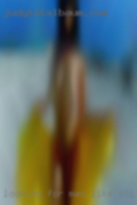 Looking for men in their 30s like still fucking or 40s.